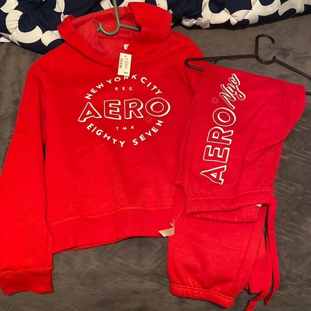 I bought this last month and I thought the medium was going to fit me